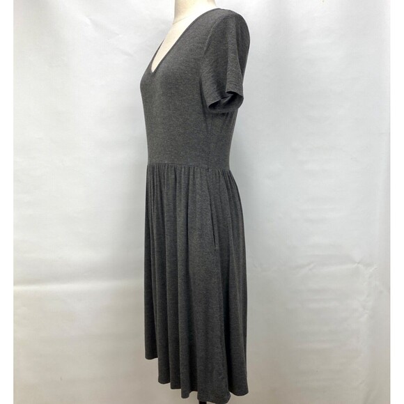 DB Moon Womans Gray Knit Dress Medium Fit N Flare Pockets Boho Peasant Casual - Picture 7 of 12